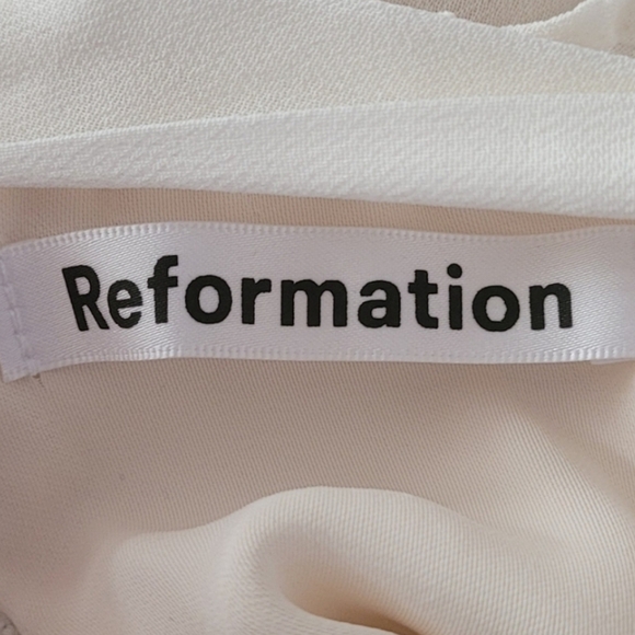 NWT REFORMATION CHRISTINE DRESS IN IVORY - Picture 10 of 11